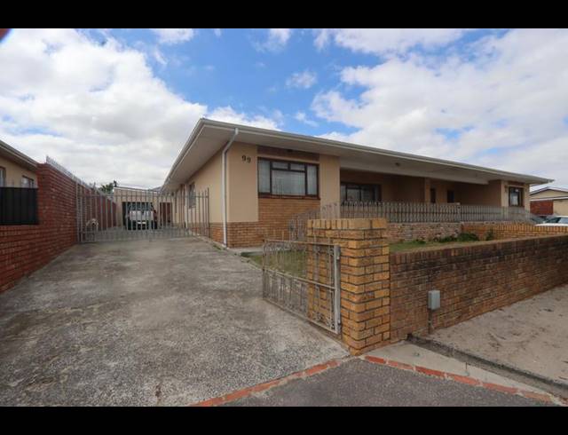 4 BEDROOM PROPERTY TO RENT IN GATESVILLE
